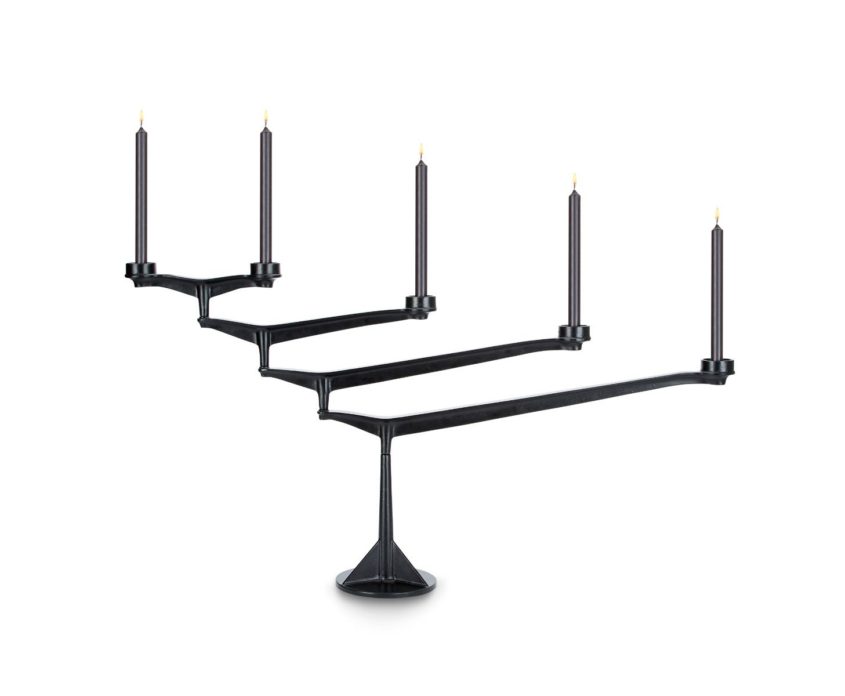 spt02_spin_candelabra_candles_lit